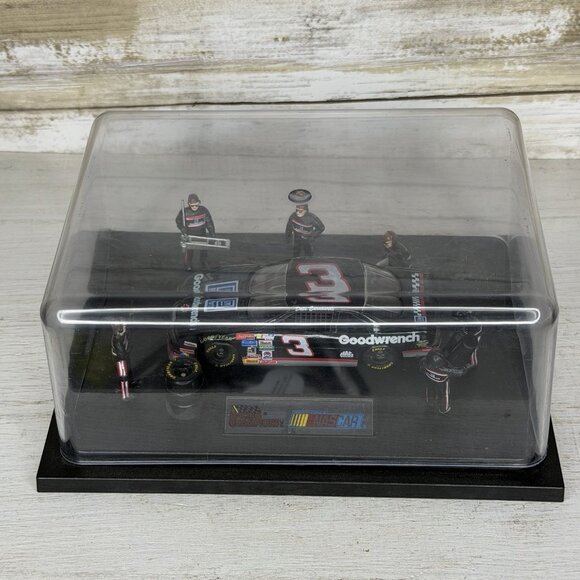 Racing Champions Dale Earnhardt #3 NASCAR 1:43 Diecast Pit Stop Showcase - Picture 10 of 11